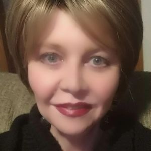 Meet your Posher, Myra